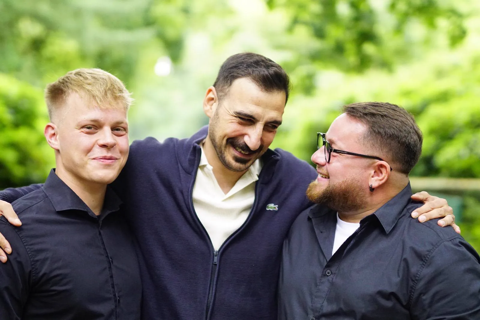 Lars Beste, Oguz Topac und Tiziano Sparwirth – der Vorstand der Brücke Gütersloh e. V.